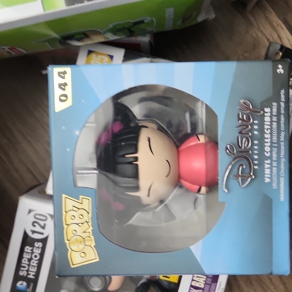 FUNKO POPS Large Mystery Box. Pop Collector's 3 Per Box DC, Marvel, Hell… - Picture 13 of 16